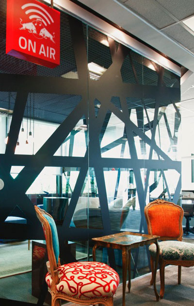 Proyectos Integrales Decoracion Oficinas Red Bull 